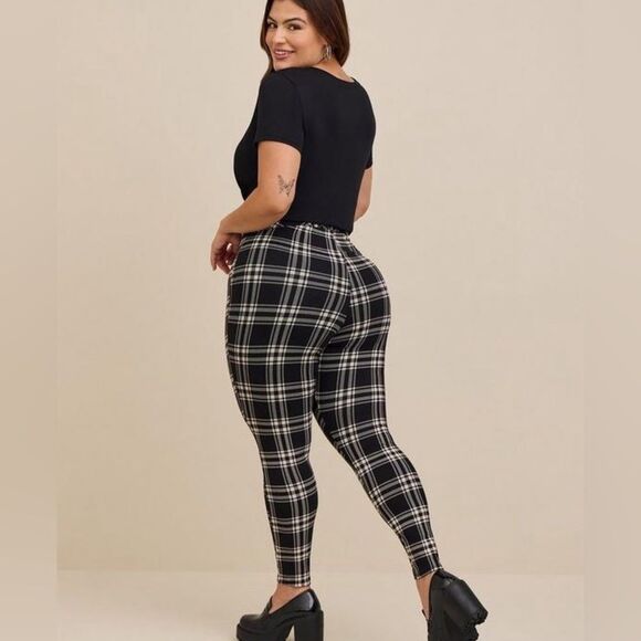 torrid Pants - Torrid Plaid Leggings
